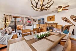 1411-Inn Between Pines