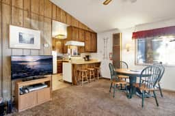 1529-Cedar Pines