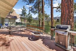 1772-Scenic Retreat