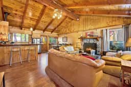 2191-Pine Cone Cottage