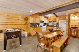 2278-Smith Chalet at Snow Summit