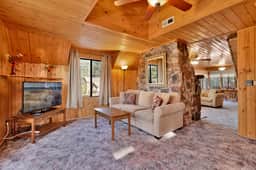 2296-Pine Nest
