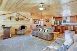 2353-Skyline Lodge