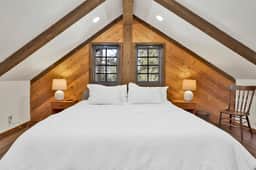 2462-Moose Mountain Manor