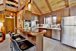 2462-Moose Mountain Manor