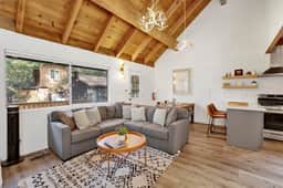 2488-Large Bear Lodge
