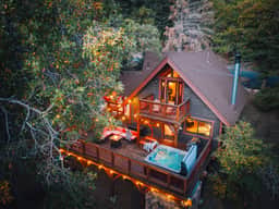 2552-The Refugio