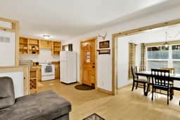 2559- Sugar Bear Chalet