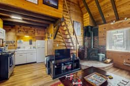 321-Bristlecone Cottage