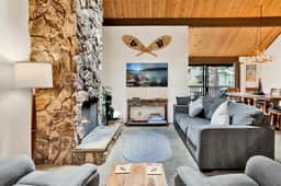 2569-Switzerland Summit Condo