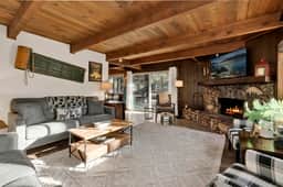 2594-Willow Bear Lodge