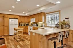 2620- Brownie Resort Retreat