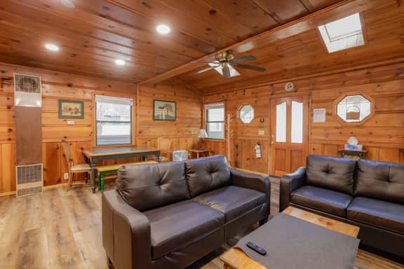 290-Kelley's Kabin