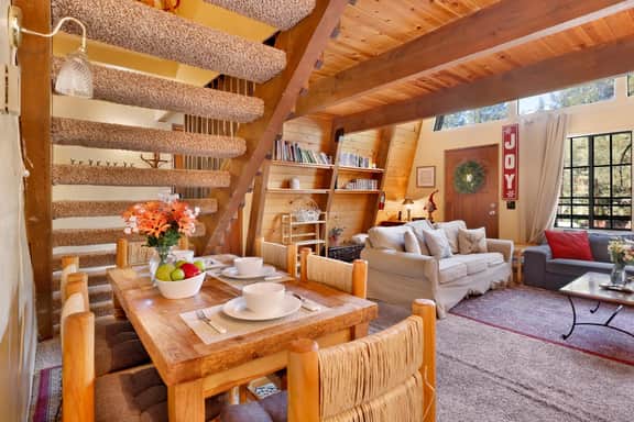 1574-Three Bears Cabin