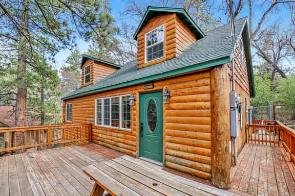 537-Nine Pines Lodge