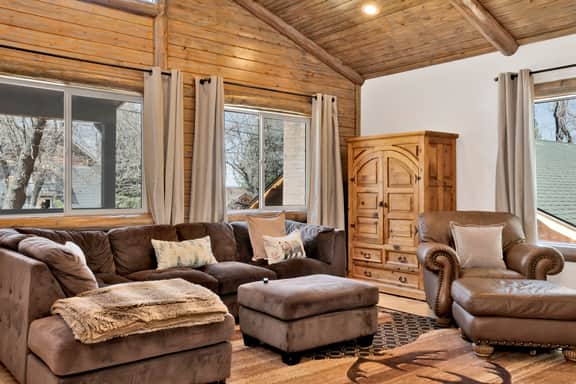 1840-Alpine Chalet