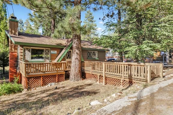 1970- Sunny Bear Cabin
