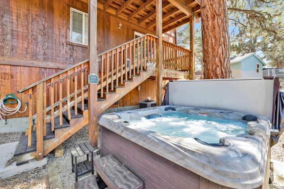 2128-Lookout Lodge