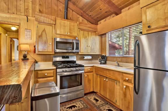 2191-Pine Cone Cottage