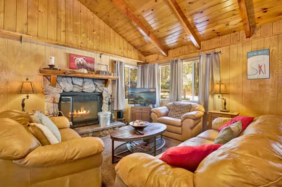 2191-Pine Cone Cottage
