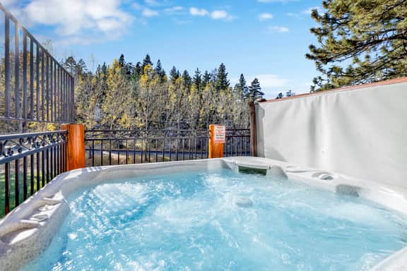 2202-Wolf Creek Castle