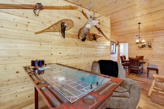 2353-Skyline Lodge