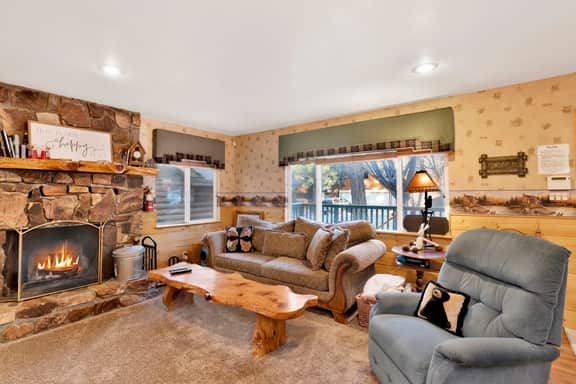 2421-Big Bear Happy Place