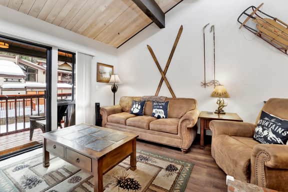2461-Smith Summit Chalet