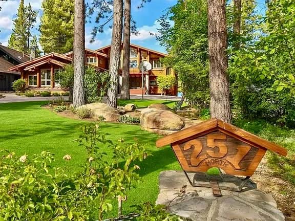 2547-Bear Lake Lodge