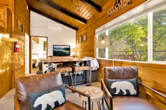2560-Orchard Family Cabin