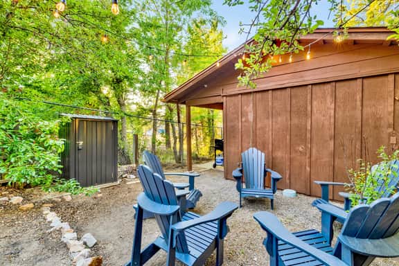 2560-Orchard Family Cabin