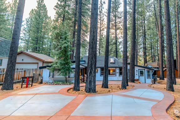 166-Hobbit House in Big Bear
