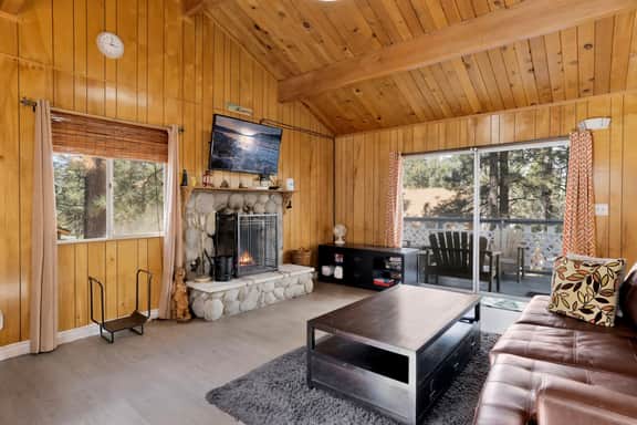 2576-Sweet Cabin Home Gateway