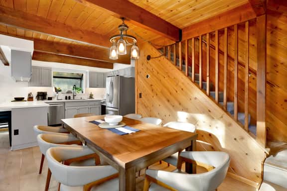 2611- Hot Tub Haus