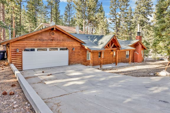 1235-Lazy Bear Lodge