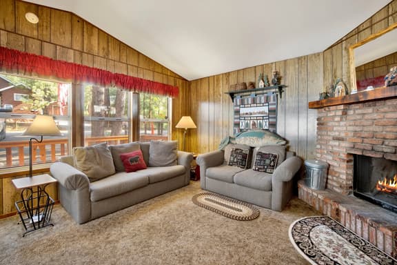 1529-Cedar Pines
