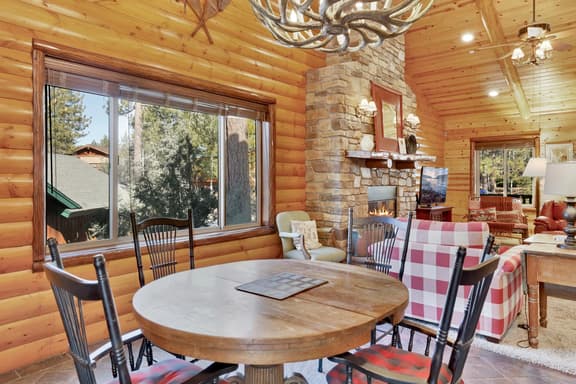 1559-Cornerstone Lodge