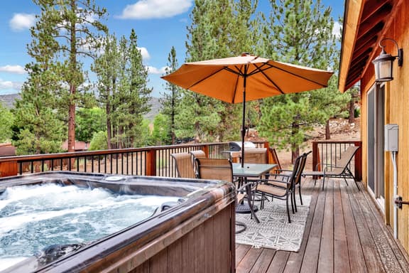 1648-Eagle Ridge Views