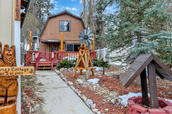2267-Emma's Cottage