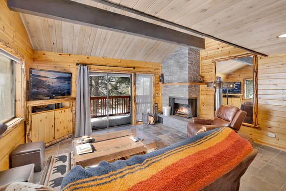 2278-Smith Chalet at Snow Summit