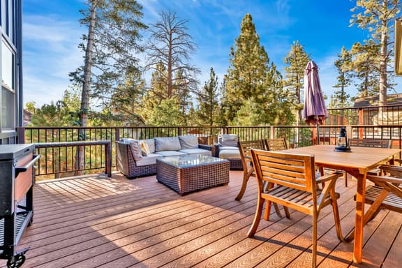 2301- Pine Meadow Village Castle