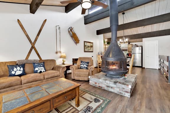 2461-Smith Summit Chalet