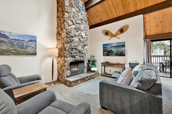 2569-Switzerland Summit Condo